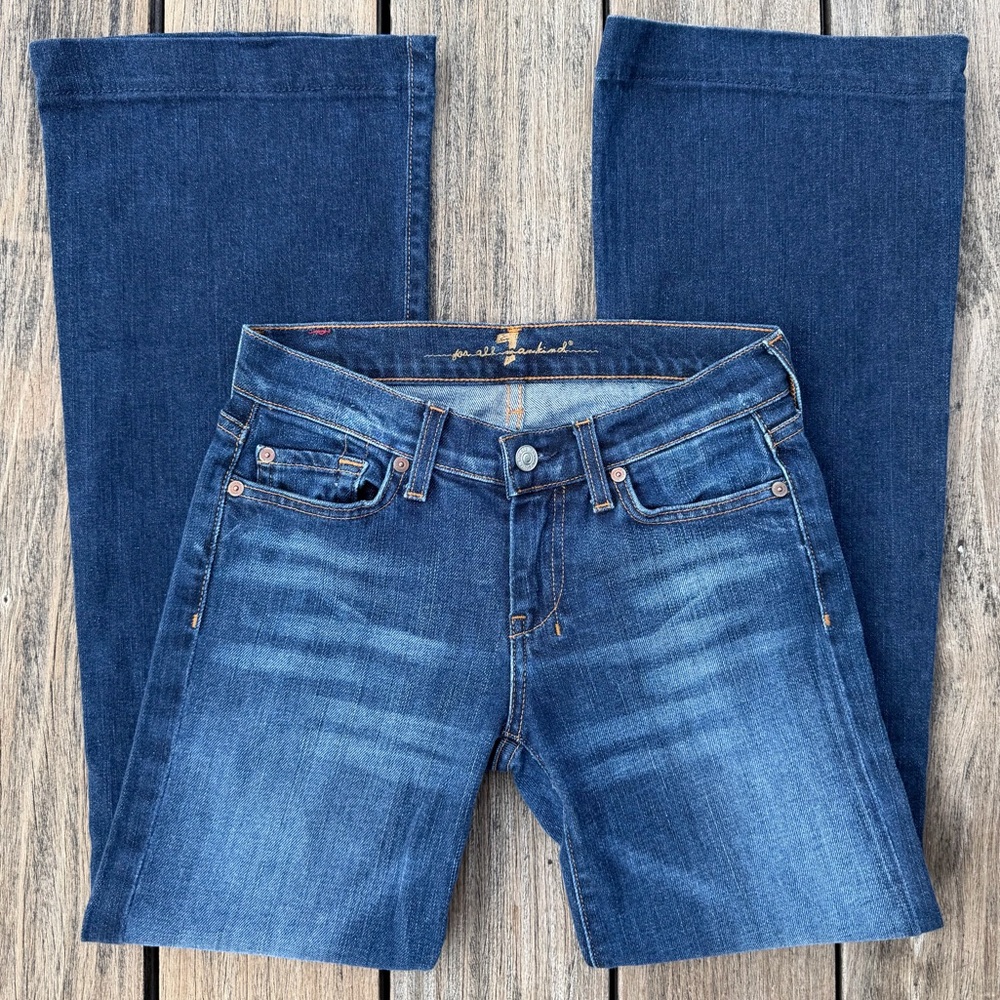 7 For All Mankind Dojo Flare Jeans Size 26 Dark Wash